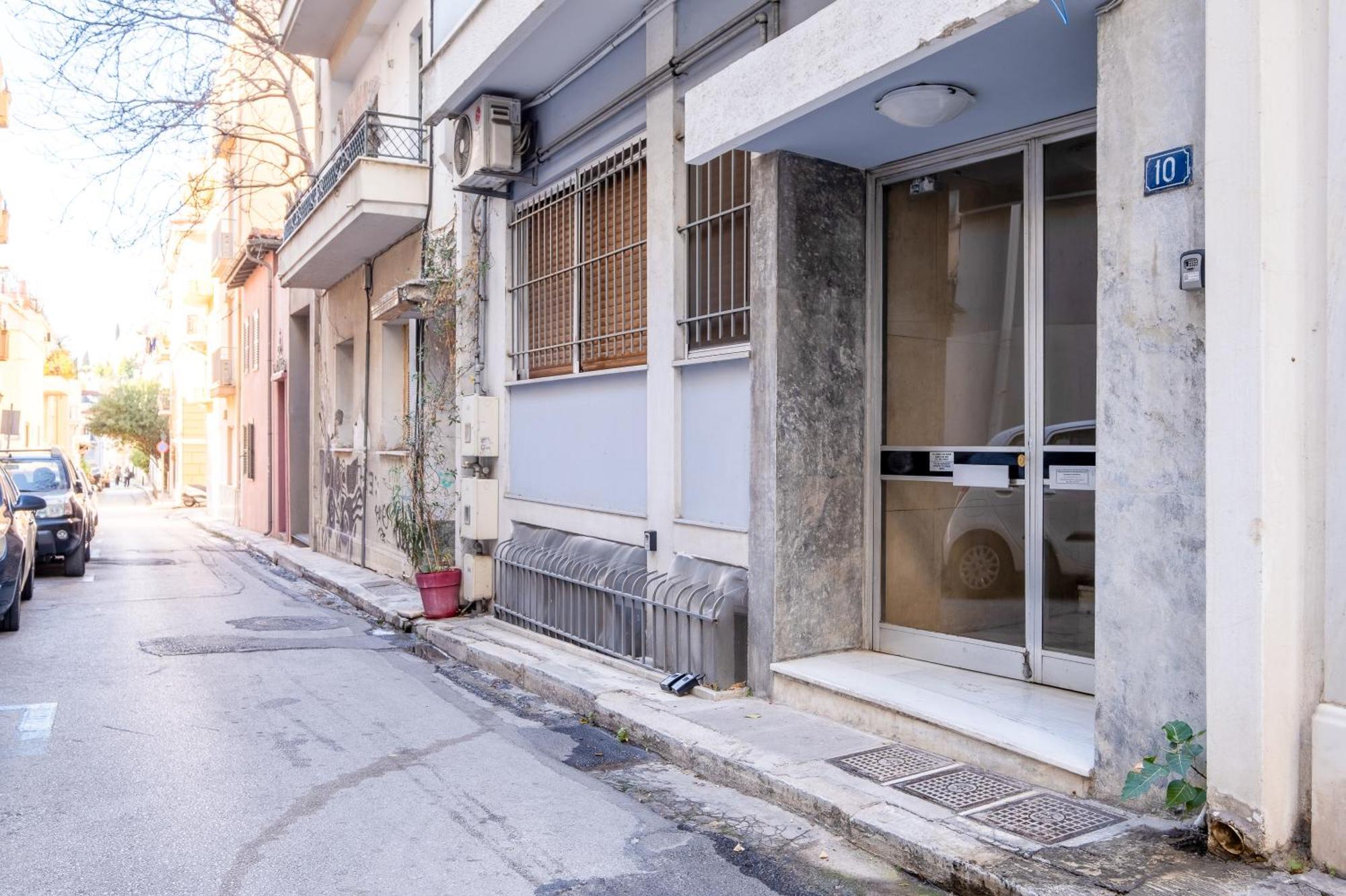 Appartement Sleek Plaka Retreat - Heart Of Athènes Extérieur photo